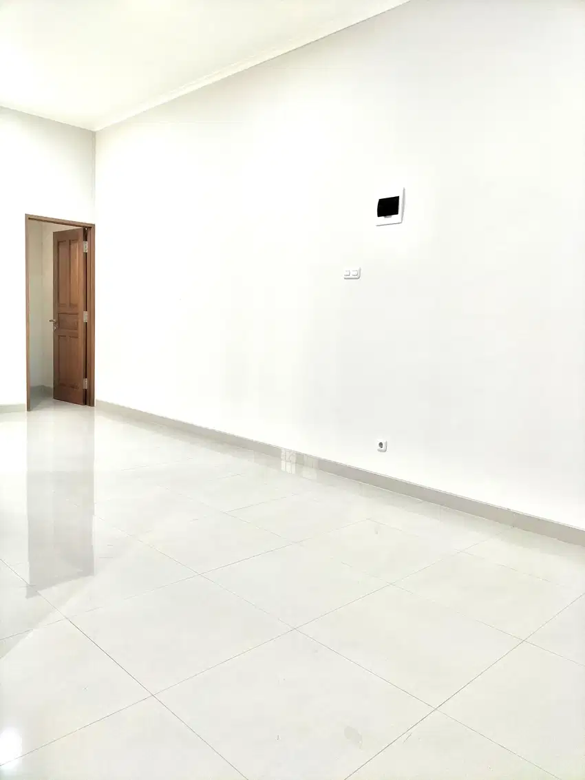 Disewakan Rumah Baru Minimalis Cluster, Cul Desak, Homey, Asri, Aman