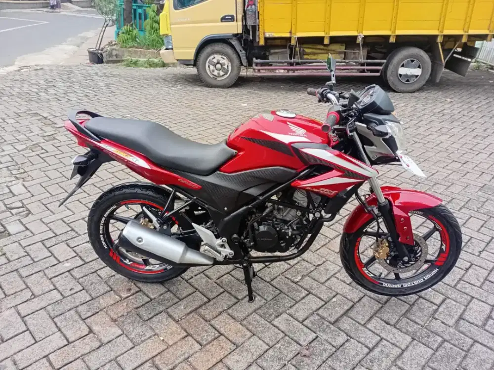 CB 150 R 2014 CASH ONLY MURAH MERIAH UNIT GRESS BERGARANSI