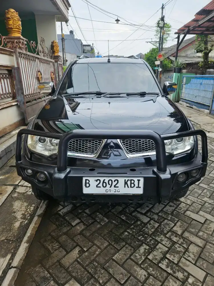 Mitsubishi Pajero DAKAR 4X2 DIESEL METIK Tahun 2011