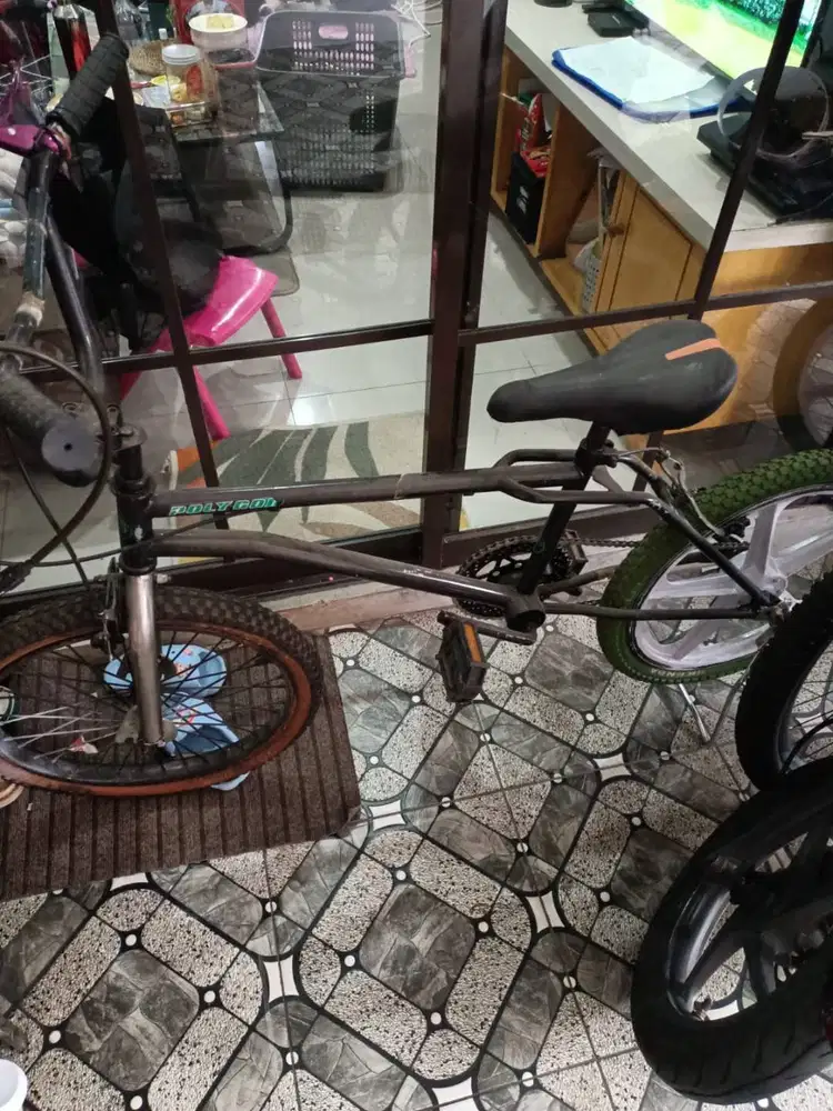 Dijual Sepeda BMX (2 unit) + Sepeda anak