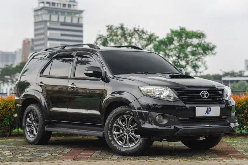 LAST EDITION! FULL ORI! MOBIL SEGER! Fortuner VNT TRD 2015