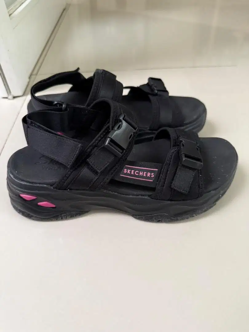 Jual rugi sepatu skechers ori