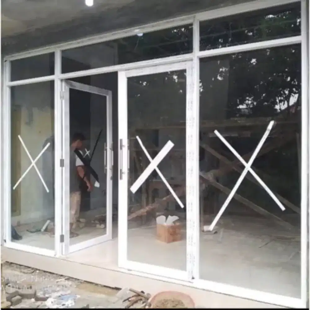 Sekat ruangan Aluminium termurah