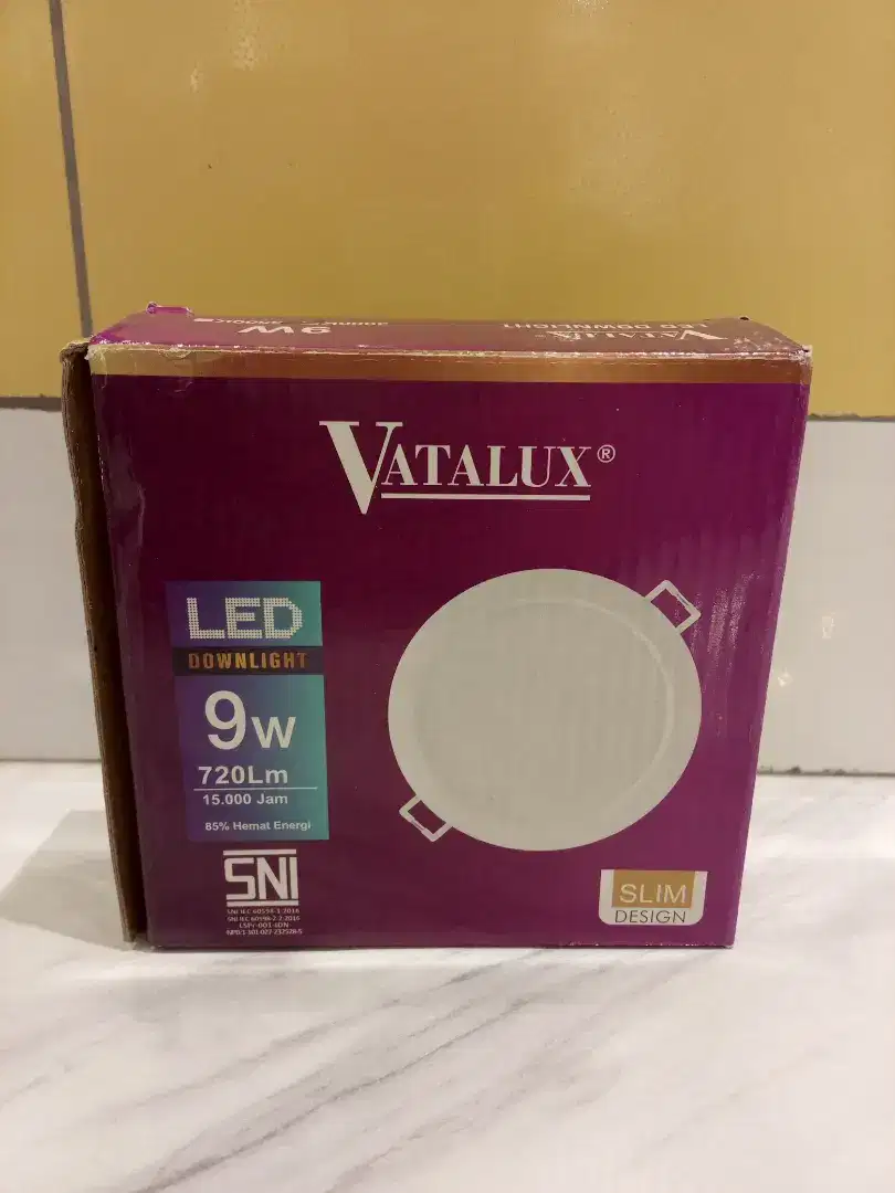 LAMPU LED VATALUX 9W (Warm White/Kuning)