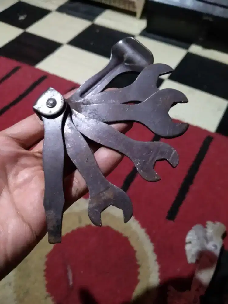 TooLkit Vintage/ jaduL