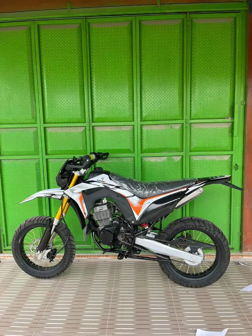 Ada yg minat crf 150l basis mpmono