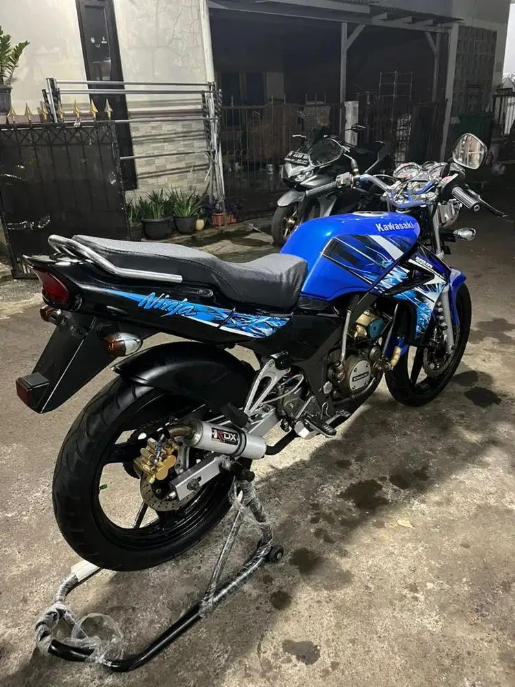 Kawasaki Ninja 150 M (Asli)