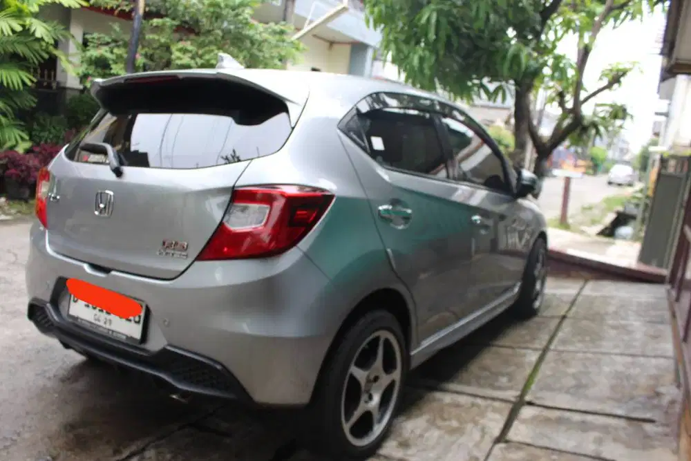 Honda Brio RS CVT