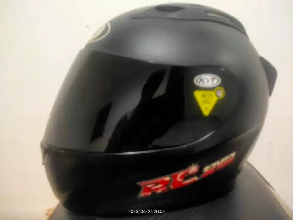 Helm kyt rc7 full face