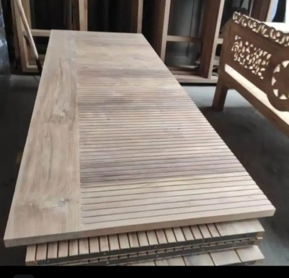 Pintu jati perhutani