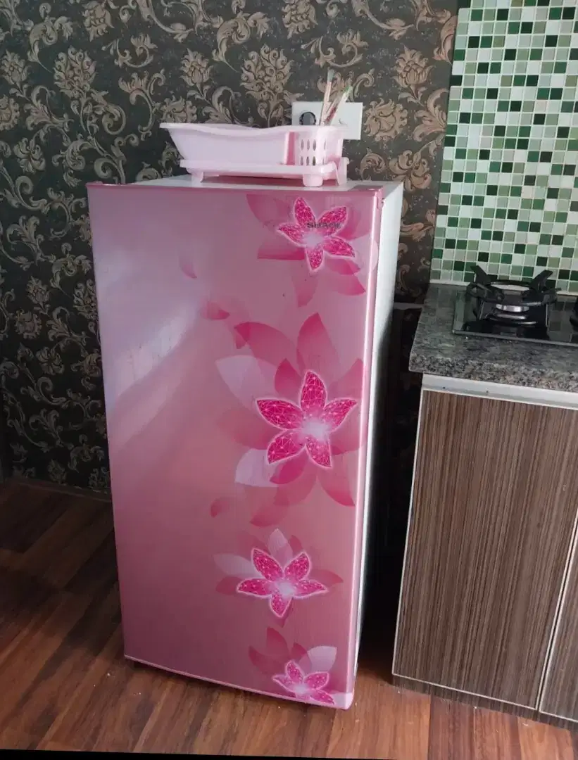 Kulkas 1 pintu merk SHARP