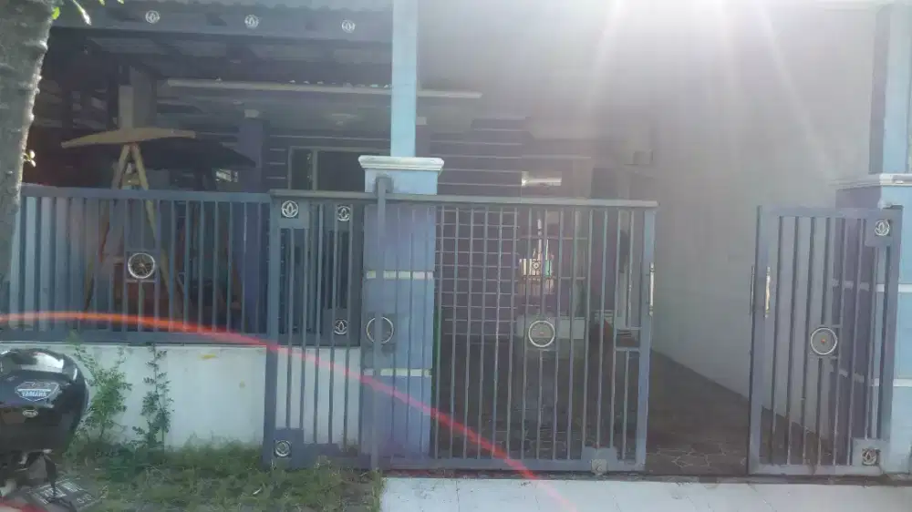 Dijual Rumah minimalis beserta isinya