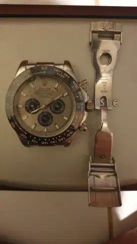 Rolex daytona automatic