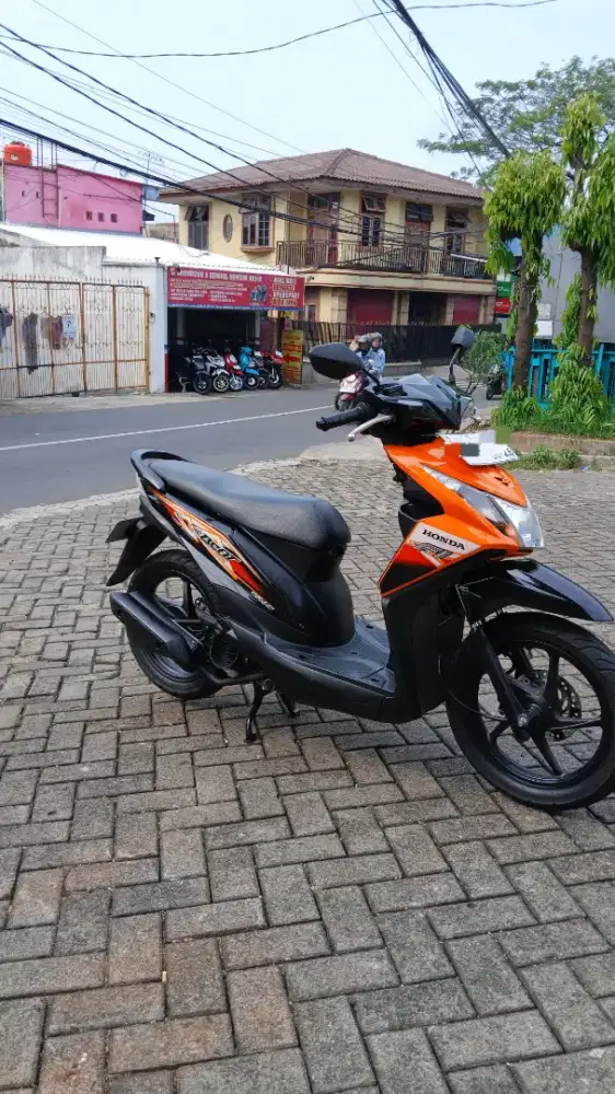 BEAT FI 2013 SS LENGKAP PAJAK PANJANG UNIT GRESS BERGARANSIBERKUALITAS