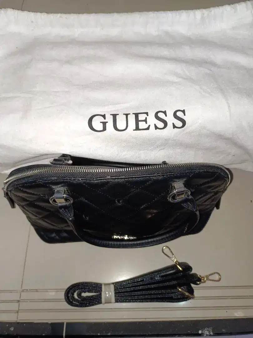 Tas/bag untuk wanita brand guess