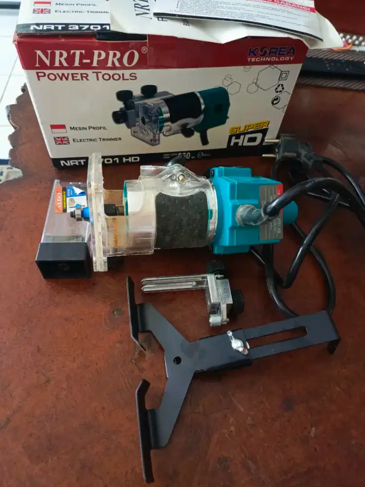 Trimmer NRT-PRO 3701 HD