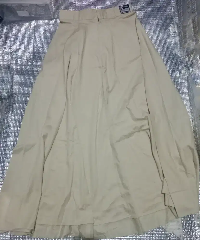 Rok panjang wanita baru