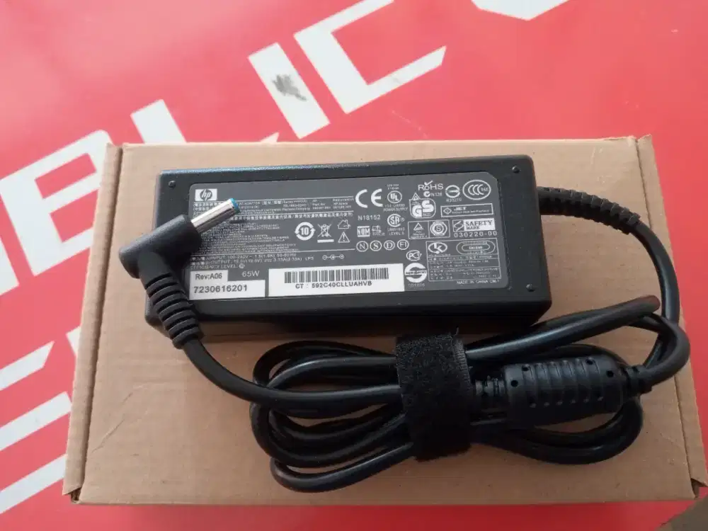 Adaptor Charger Laptop HP14