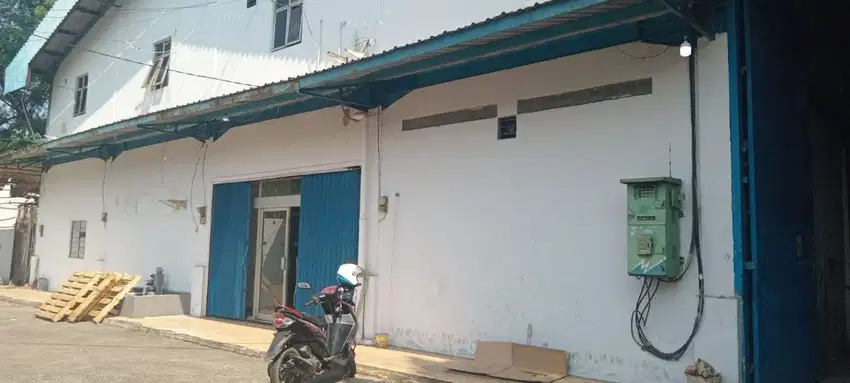 Gudang+ Kantor+ Mess di Tapos Cimanggis, Depok