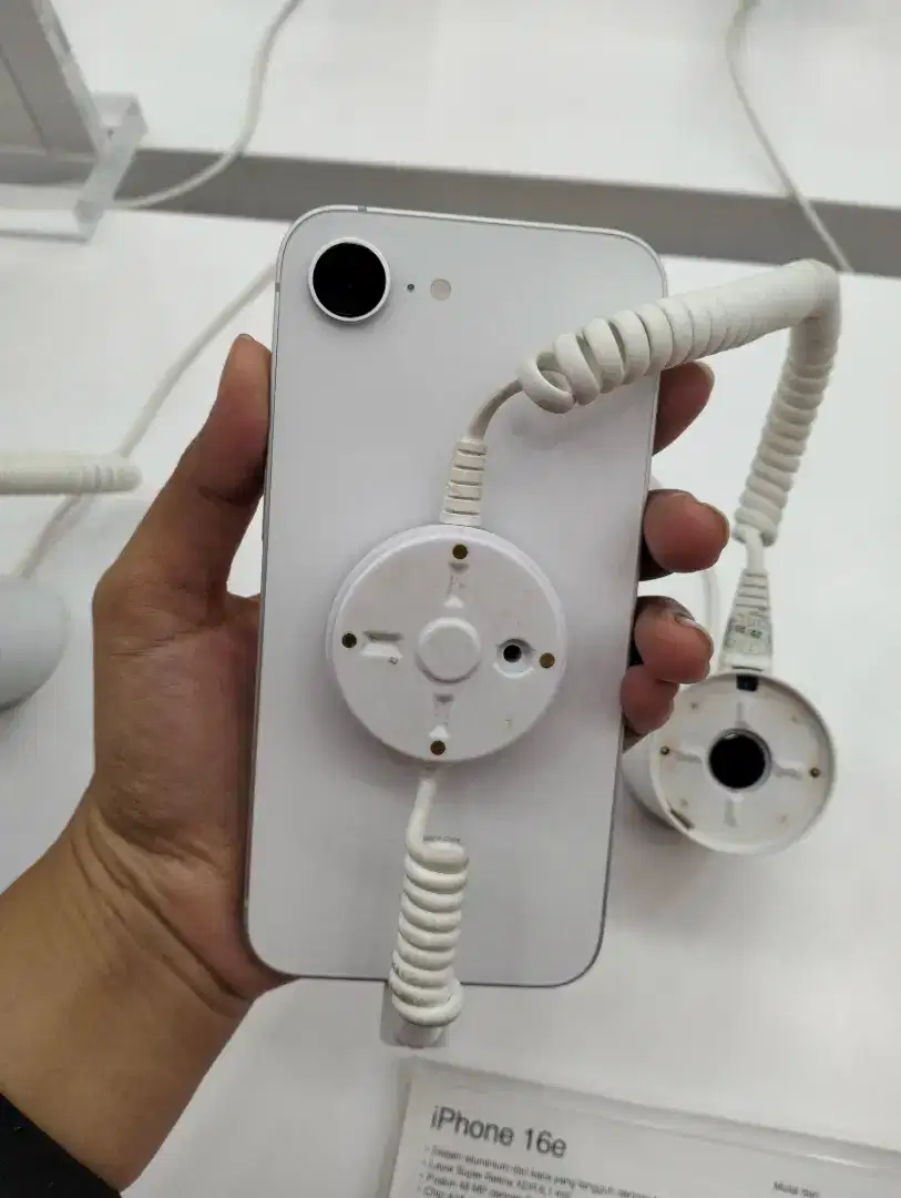 Bisa CICILAN iPhone 16e / 128GB pakai Home Credit Cukup bawa KTP aja
