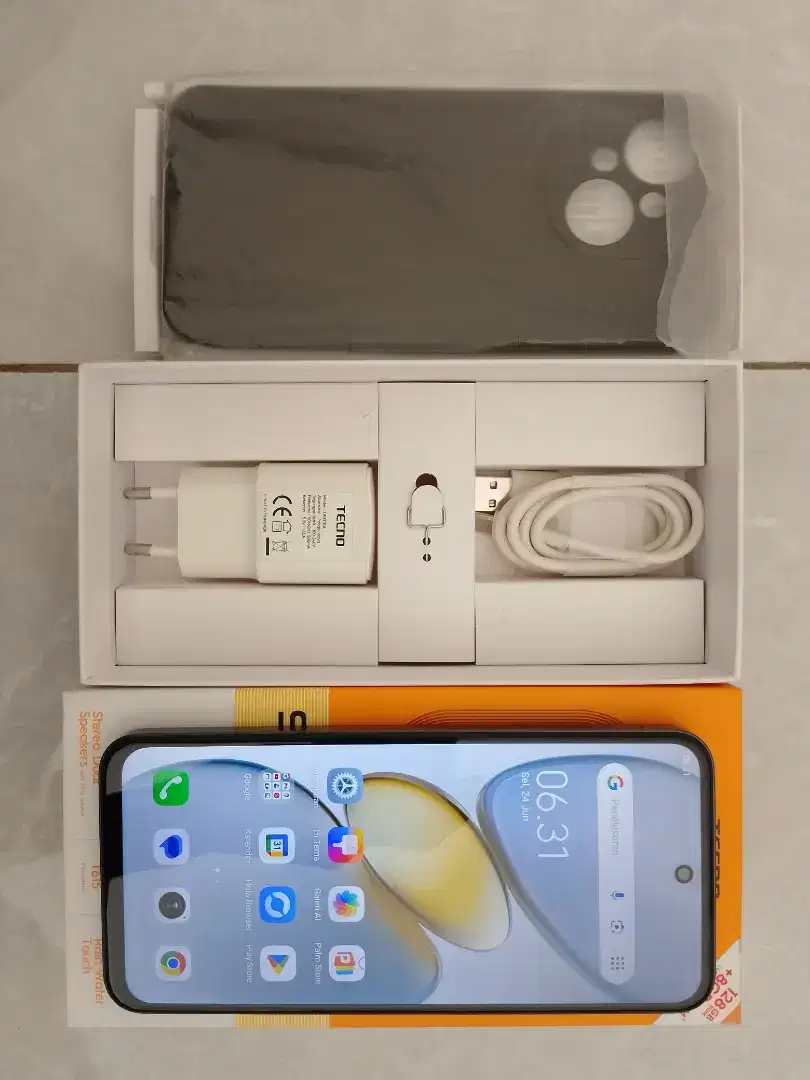 TECNO SPARK GO 1 RAM 4+4/128 FULLSET