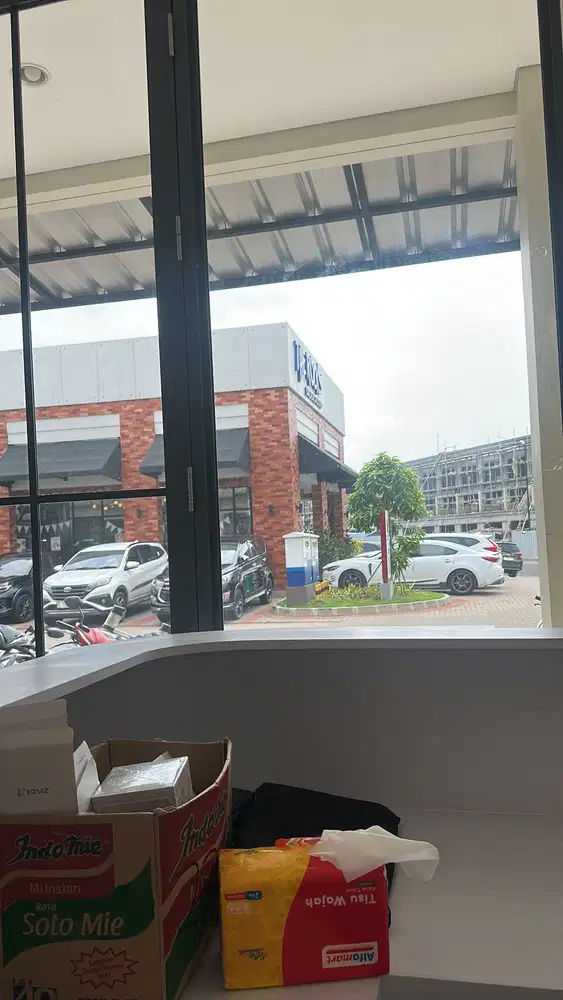 Di cari staff untuk jaga pet hotel dan bersih2