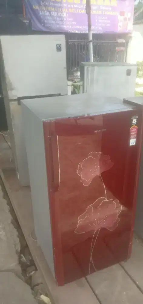 Di cari dan di belli barang bekas seperti kulkas