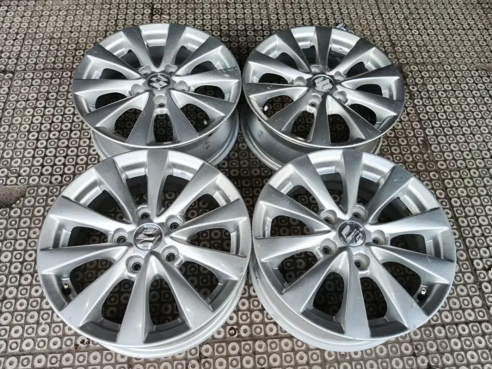 Velg oem suzuki ertiga R15 pcd 5x114 untuk new carry tayo granmax apv
