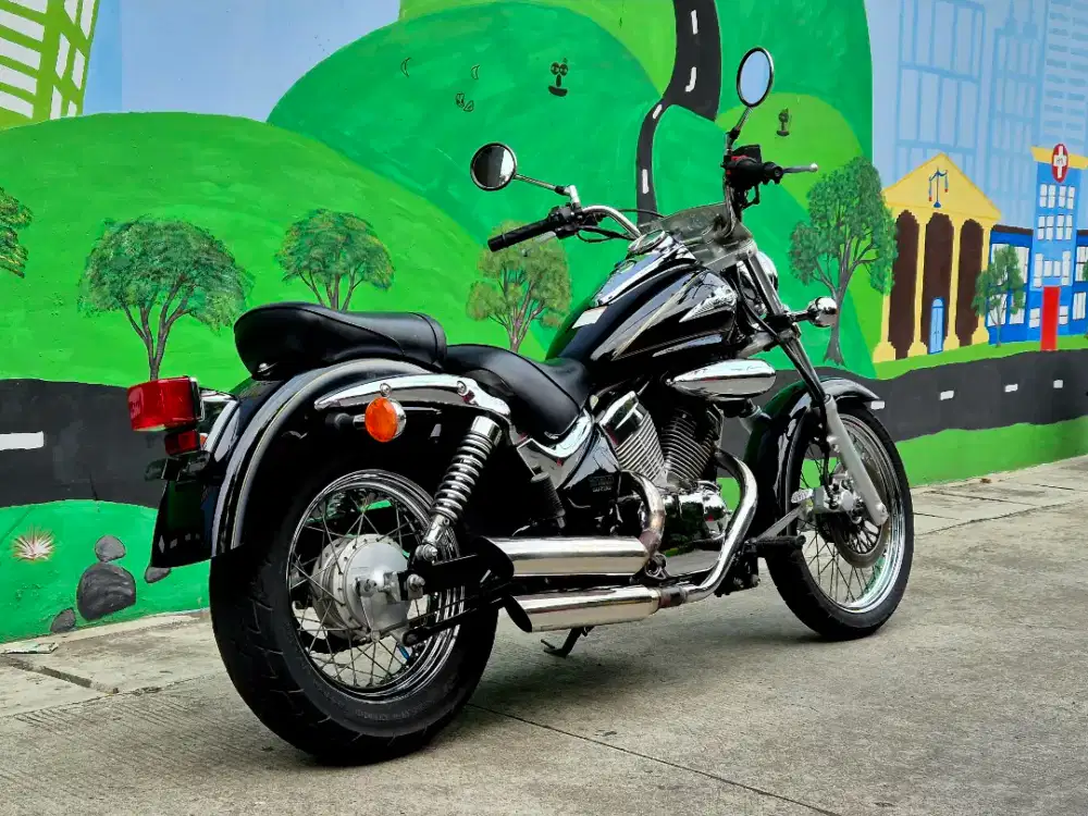 Suzuki Intruder 250 VL250 Rare Item Like New