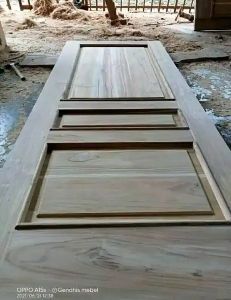 Pintu jati perhutani