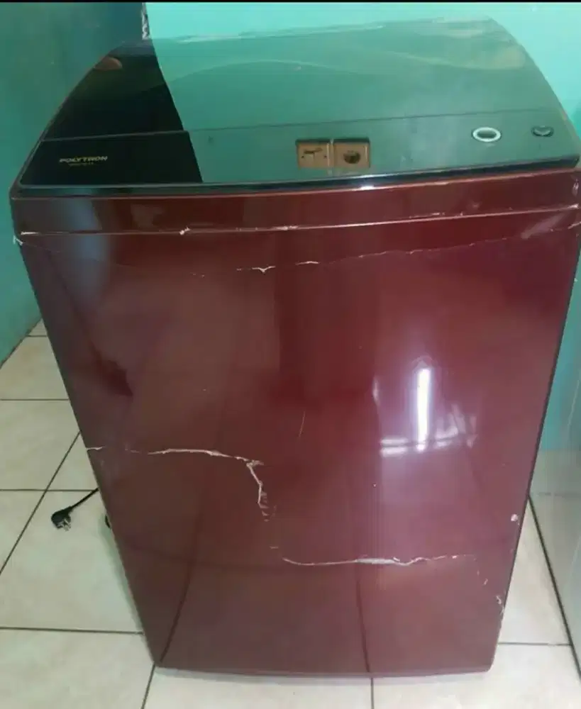 Mesin cuci  1tbung Polytron 9,5kg  touchscreen