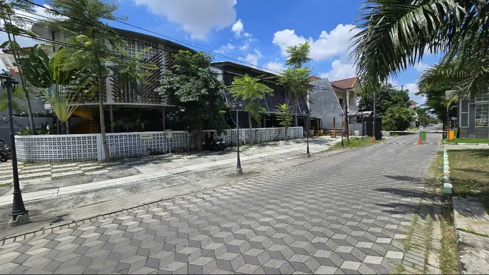 DISEWAKAN BANGUNAN RESTO MERR  IR SOEKARNO SURABAYA TIMUR