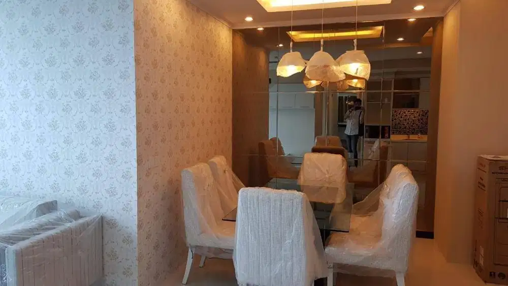 Dijual Apartemen CW  Tower Vue  3 BR Surabaya Barat