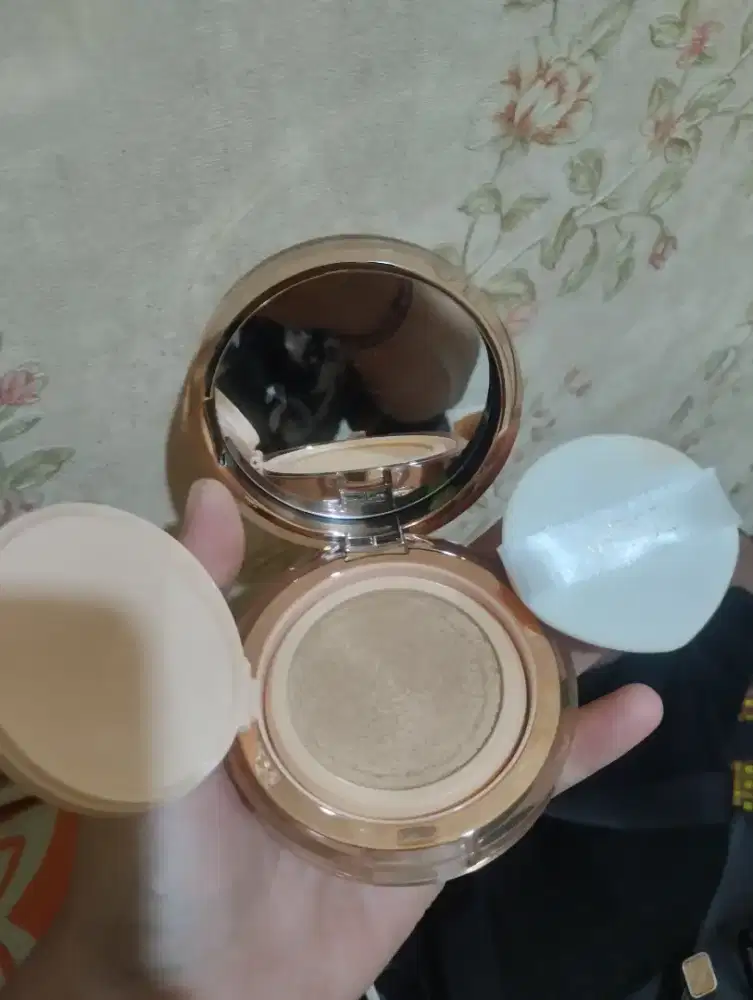 Esqa cushion ori dijual aja