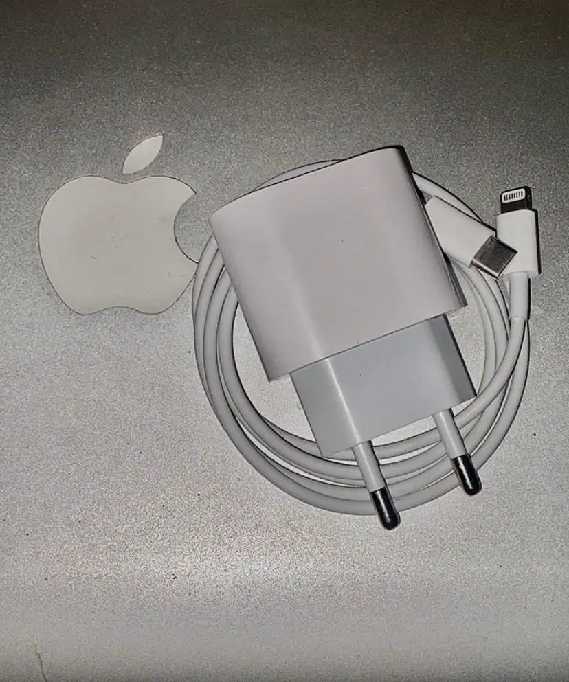 Charger adaptor iphone 20wat original Fastcharging