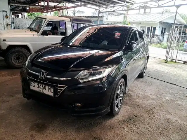 HONDA HR-V 1.8 PRESTIGE 2015