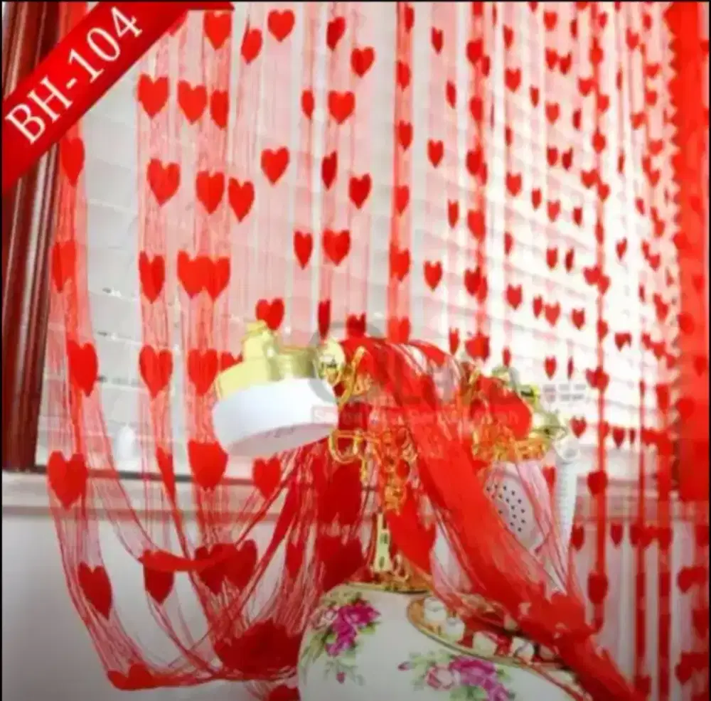 Tirai Benang Love Kain Merah Orange