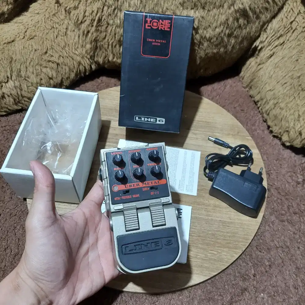 Efek Gitar Line6 Uber Metal Distortion pedal fx guitar distorsi line 6