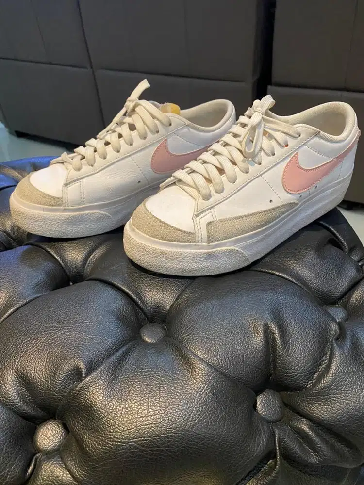 Sepatu nike ori preloved