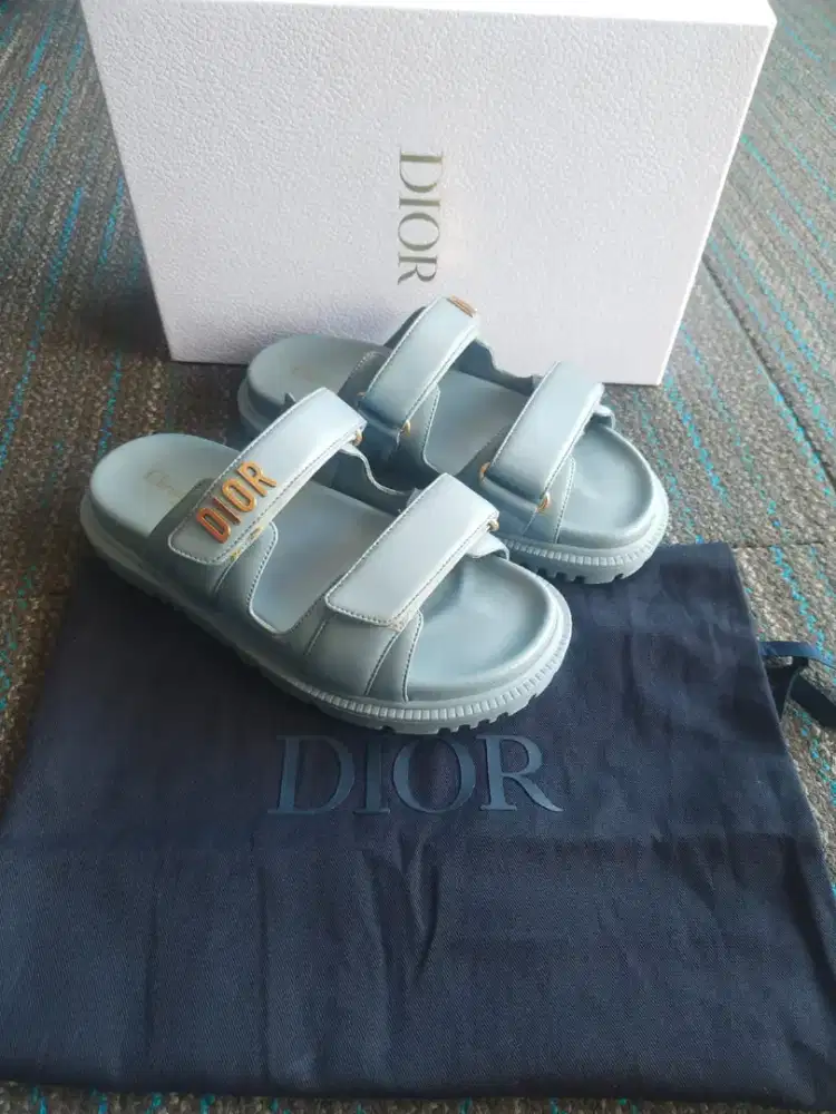 Like new DIOR SANDAL authentic