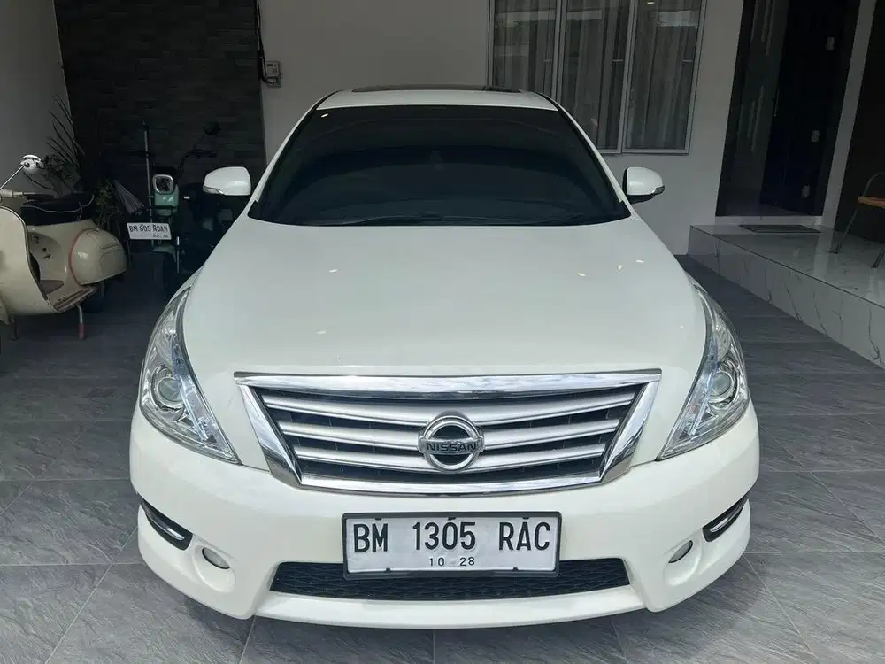 Dijual cepat all new nissan teana 250xv cvt 2013 super