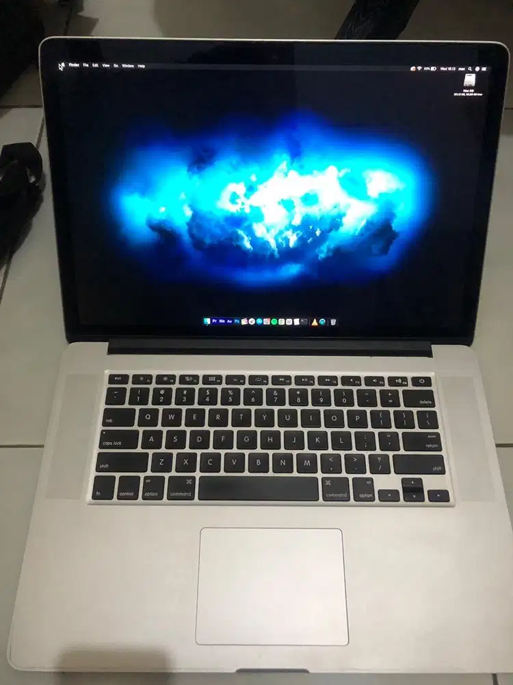 Macbook Pro 15 early 2013 OS Catalina i7 ram 16 dual vga ssd 128