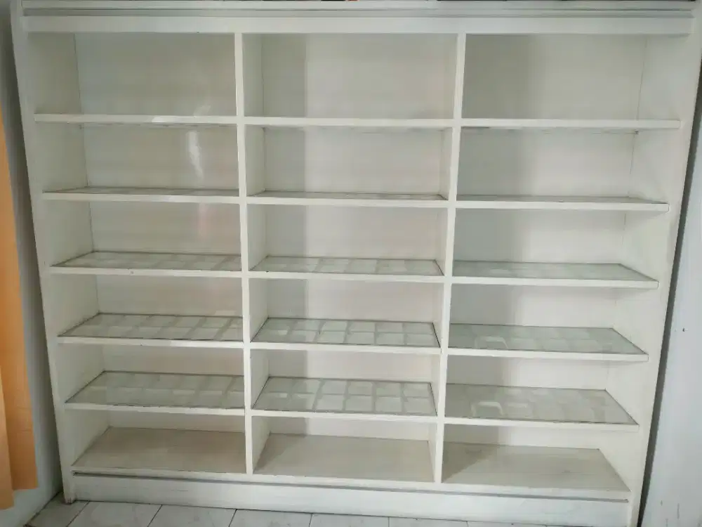 Rak Kaca multifungsi 3x6