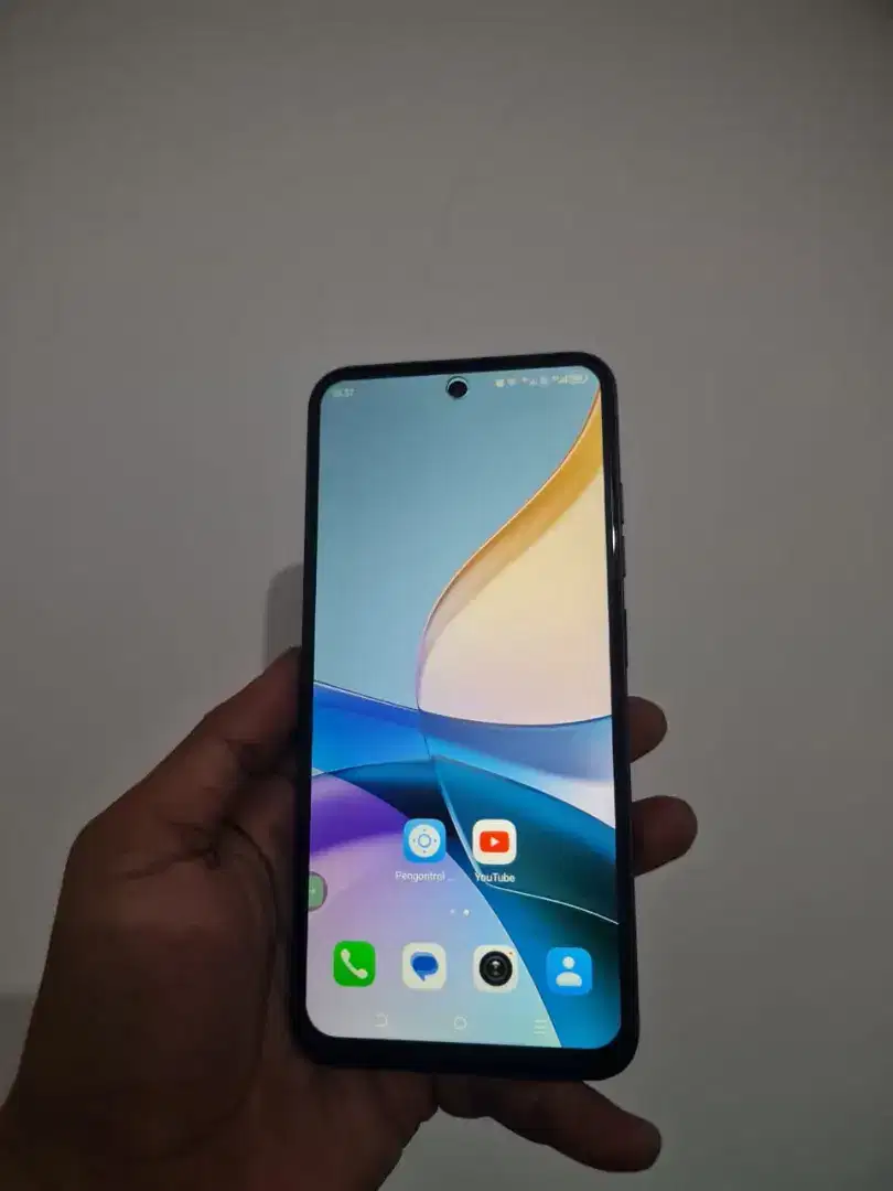 Tecno spark go 1 (4/128)