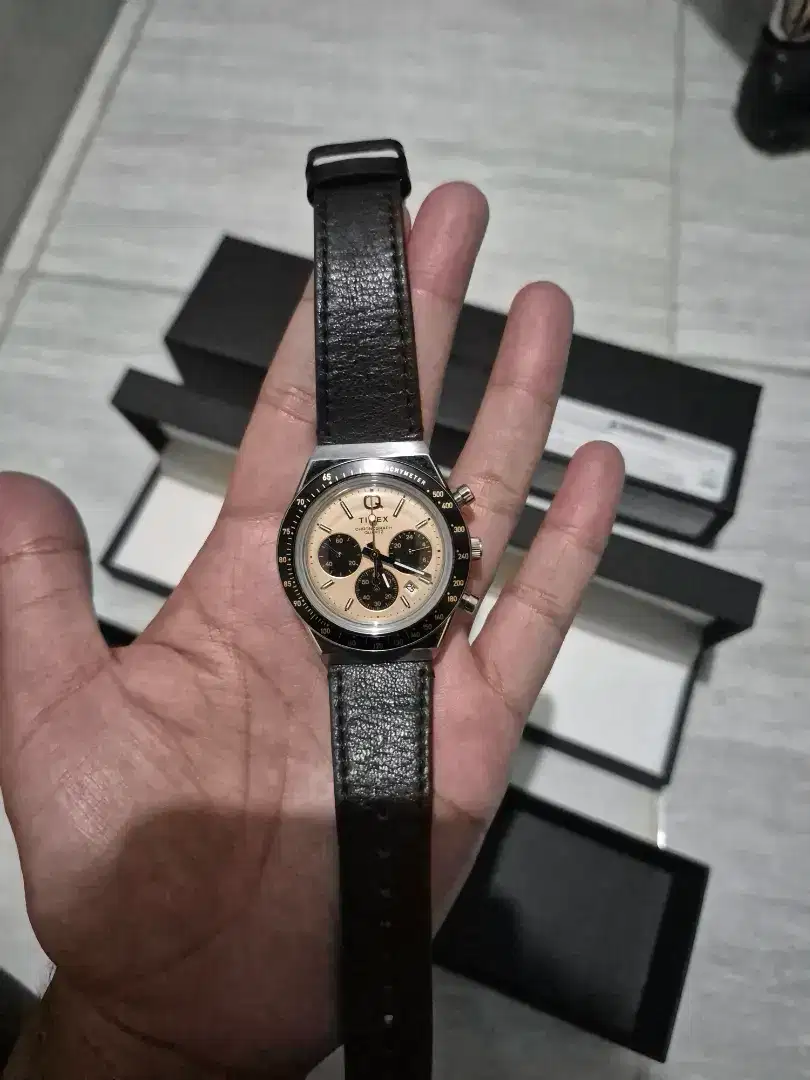 Timex Q TW2W51800 Men Chronograph Rose Gold Dial Brown Second