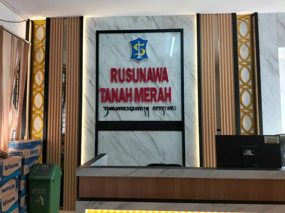 Huruf Timbul Akrilik