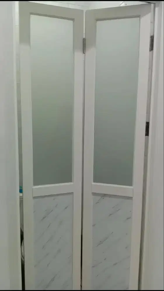 Pintu kaca, Pintu aluminium, Pintu Kupu tarung, Pintu Ibu dan anak