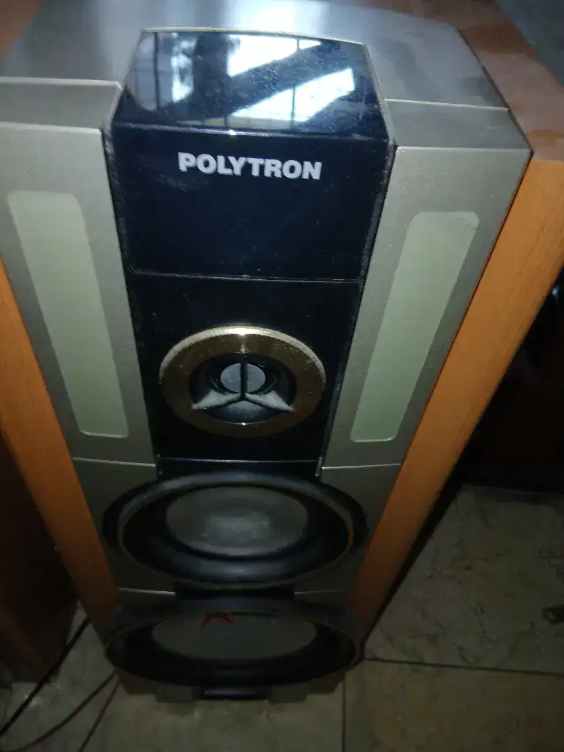 speaker aktif Polytron XBR.