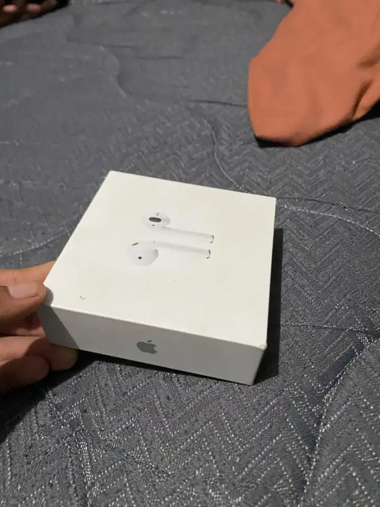 Airpods Apple Generasi 2