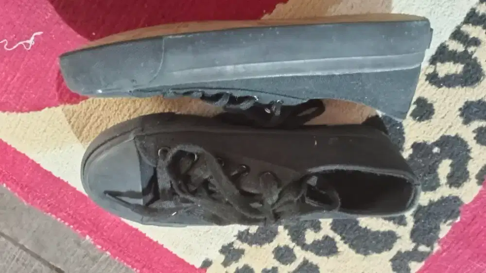 Sepatu Airwalk Sekolah